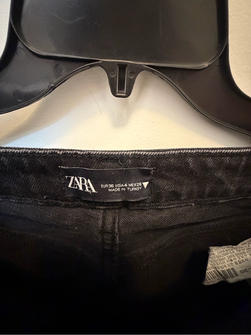 Zara Jeans - Black High Waisted, Tight Fit